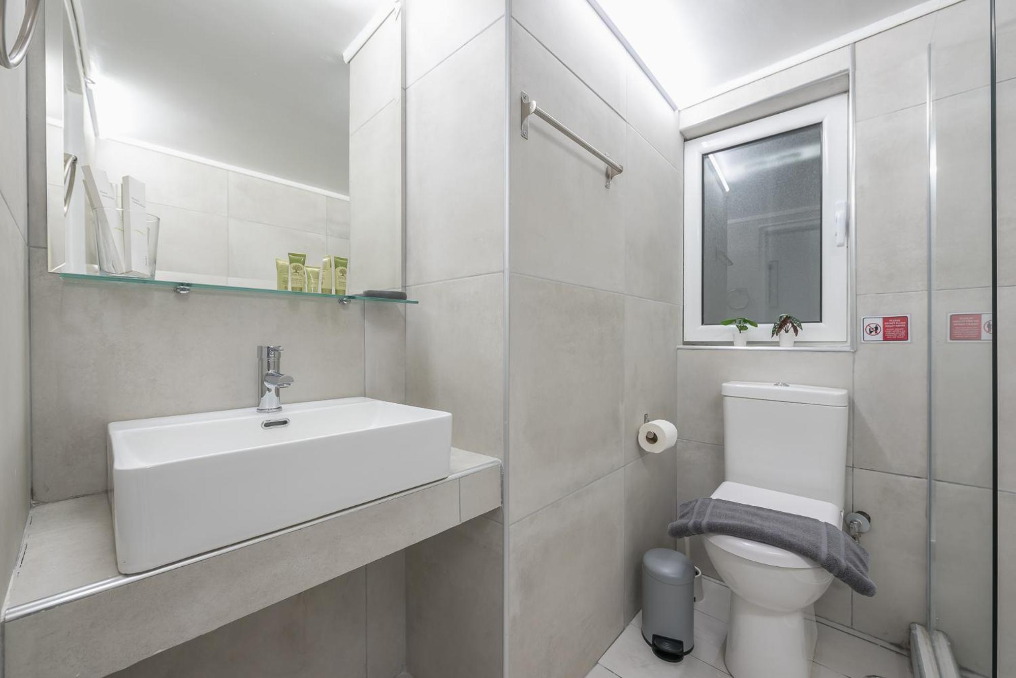 Contemporary Apartment 200M From Acropolis 100Mbps Netflix Атина Екстериор снимка